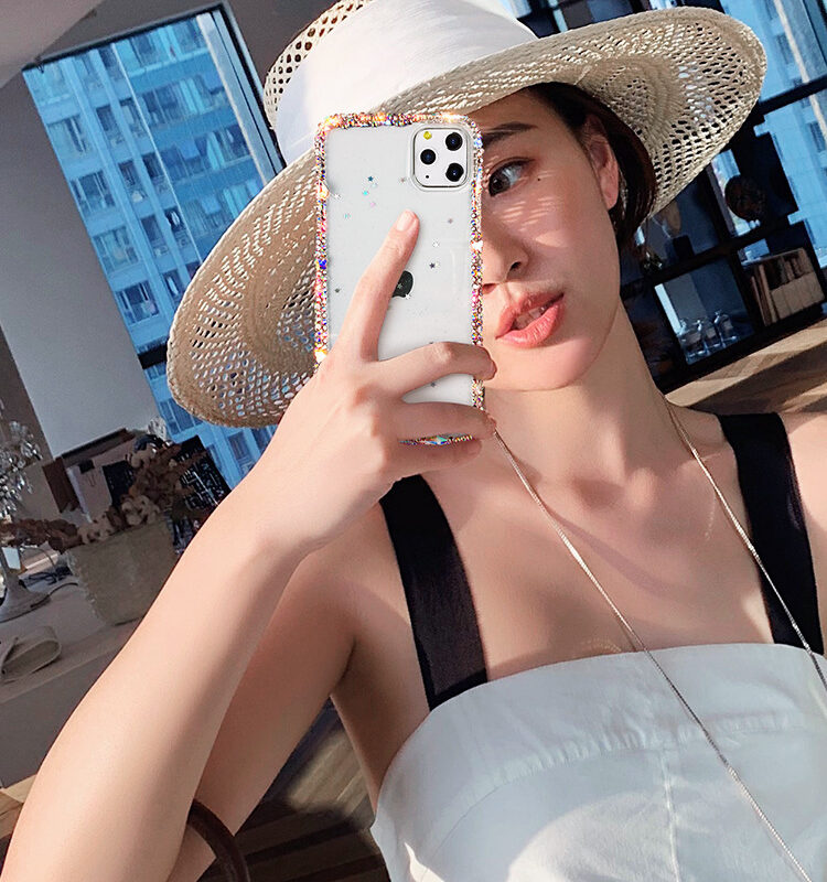 All-Inclusive Edge Creative Rhinestone Silicone Phone Case