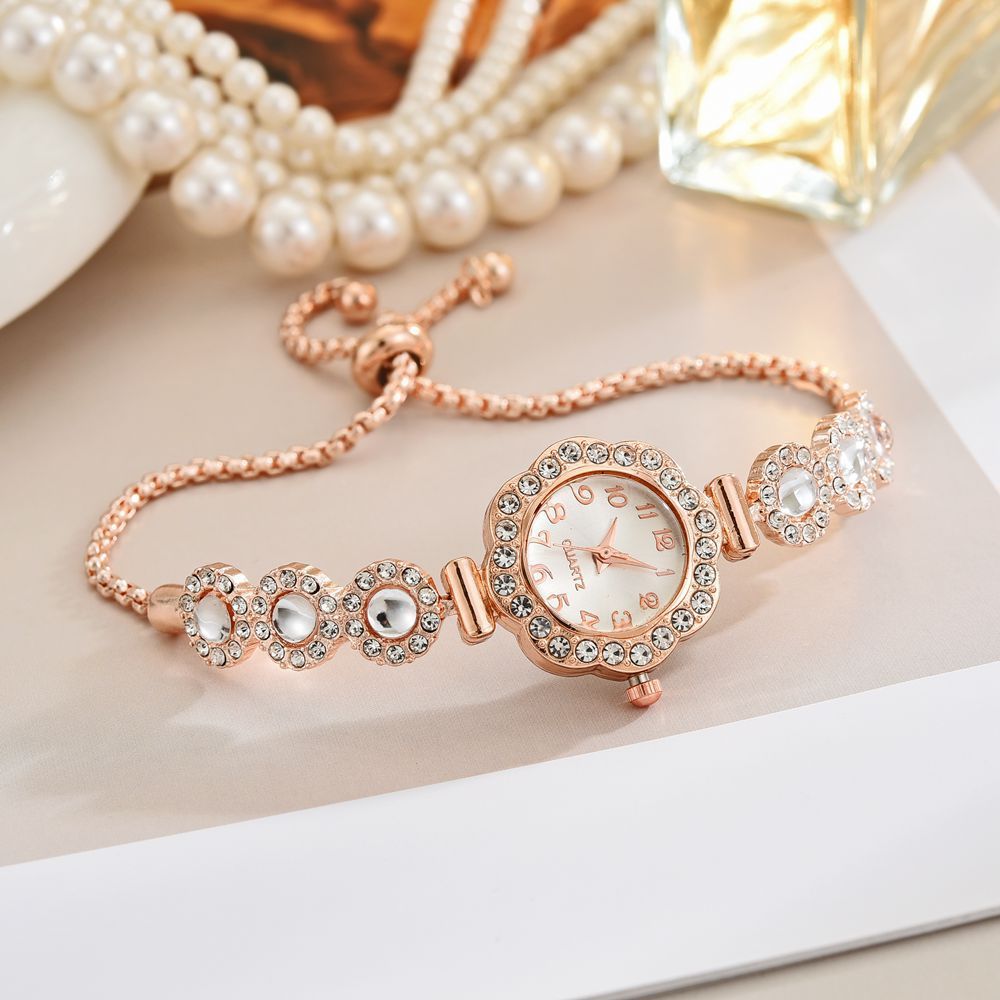 Free Pull-out Bracelet Women's Watch Fashion Color Diamond - Image 2