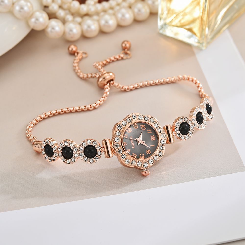 Free Pull-out Bracelet Women's Watch Fashion Color Diamond - Image 5