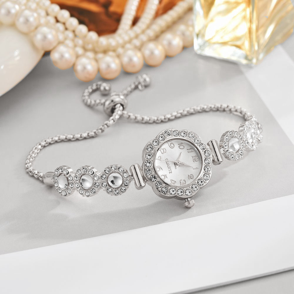Free Pull-out Bracelet Women's Watch Fashion Color Diamond - Image 7